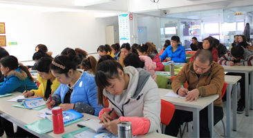 技術(shù)培訓(xùn)現(xiàn)場(chǎng)1